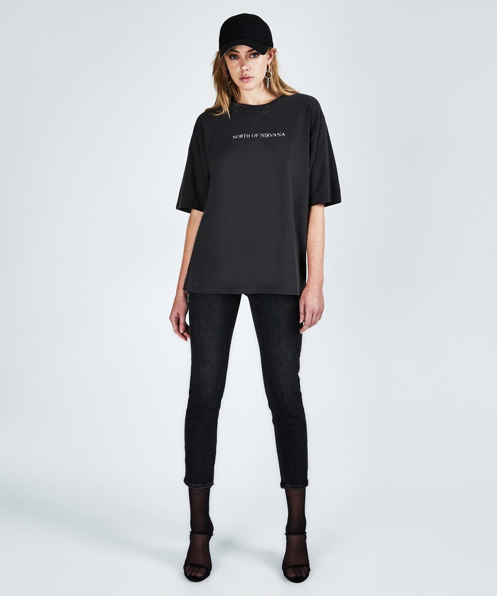 NORTH OF NIRVANA SS TEE BLACK