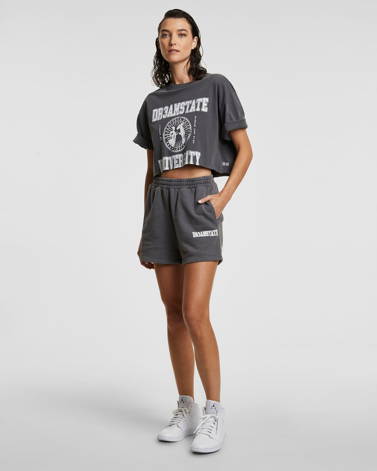 VARSITY CROP SS TEE WASHED GREY