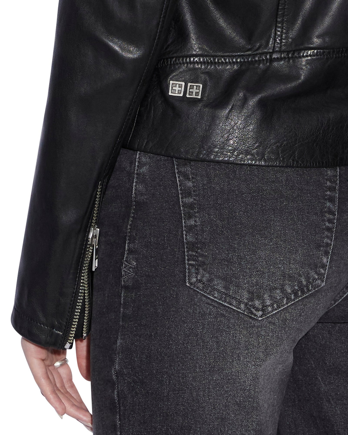 AMPLIFY LEATHER JACKET BLACK