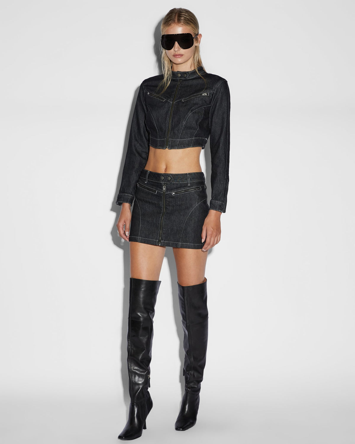 WOMENS PARADIGM CROP JACKET MIDNIGHT JACKETS