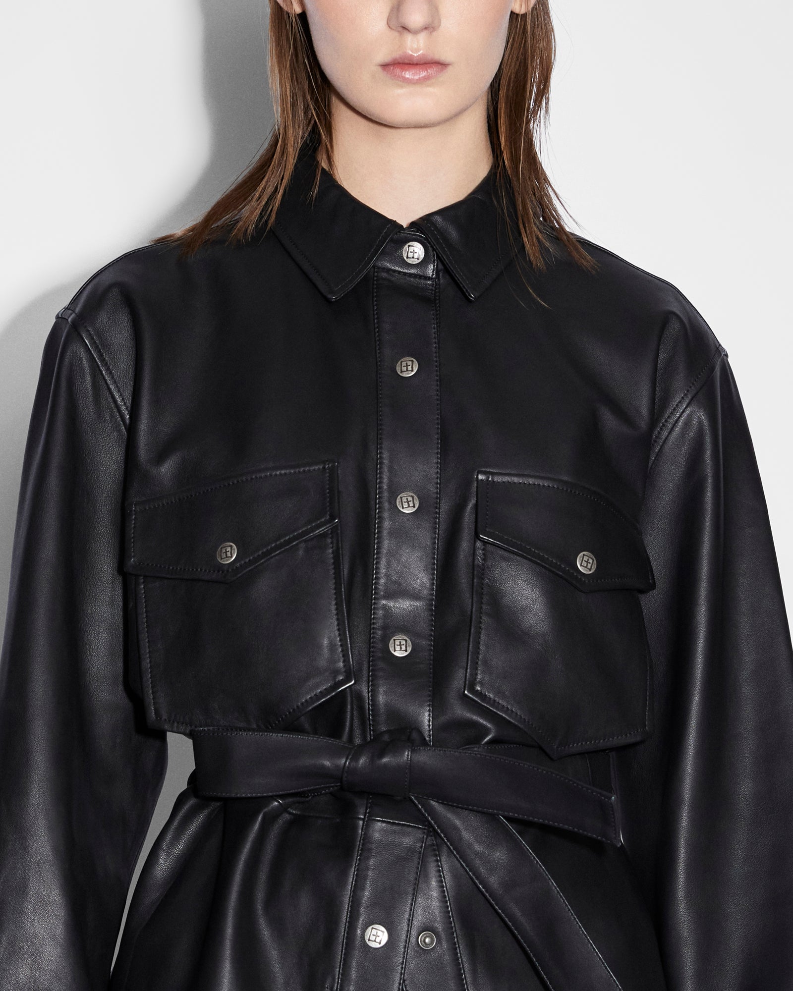 WOMENS  VOYAGER SHACKET BLACK LEATHER RELAXED JACKETS