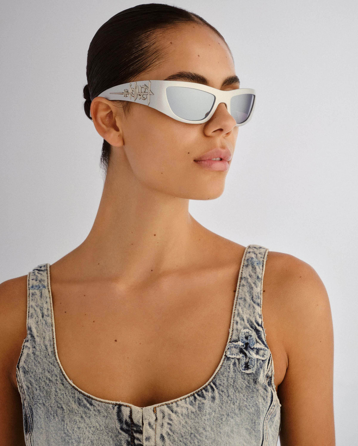 SLOANE SUNGLASSES METALLIC CHROME