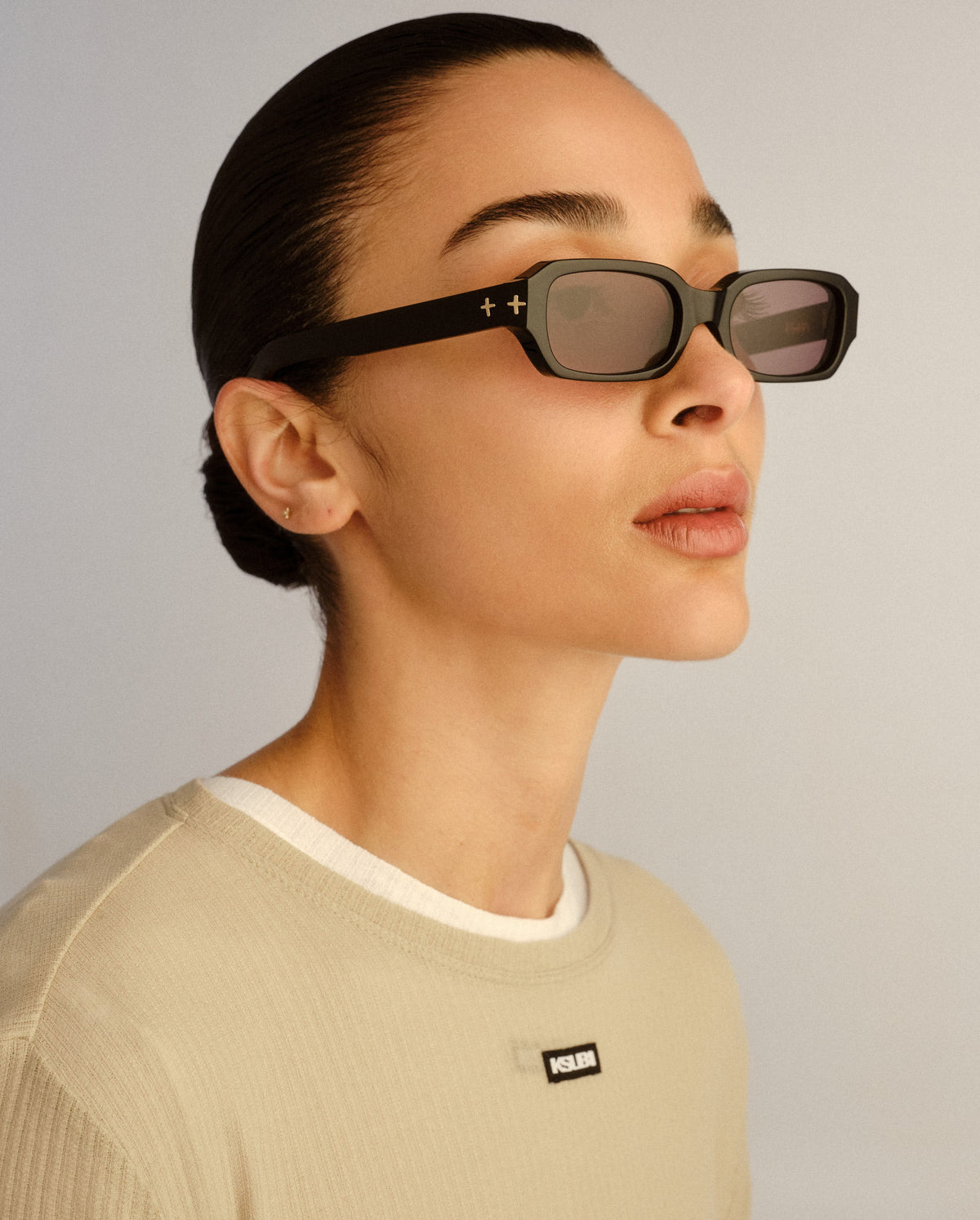THE SEVEN SEVENS SUNGLASSES BLACK GOLD EYEWEAR