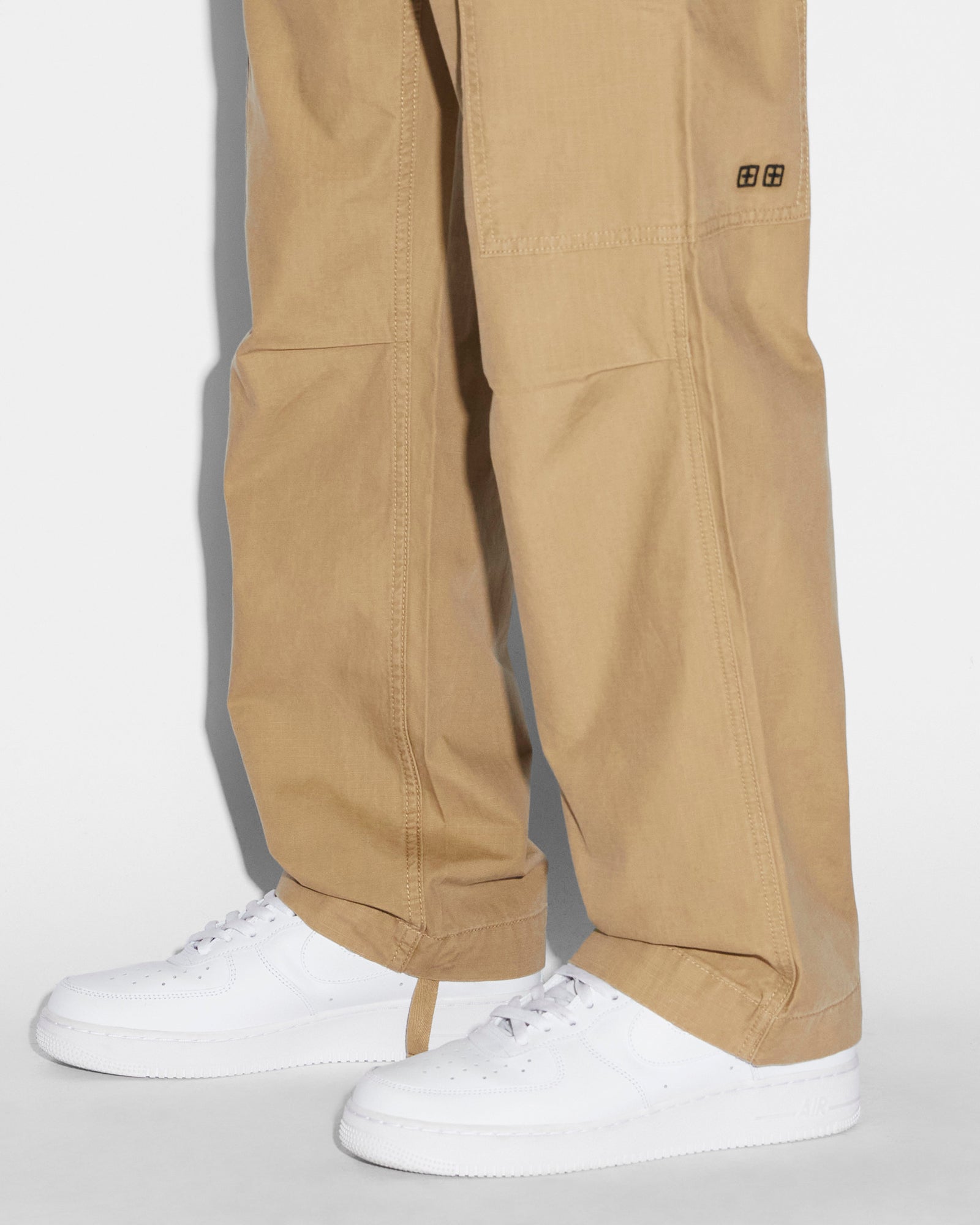 MENS  FUGITIVE CARGO PANT DARK TAN PANTS