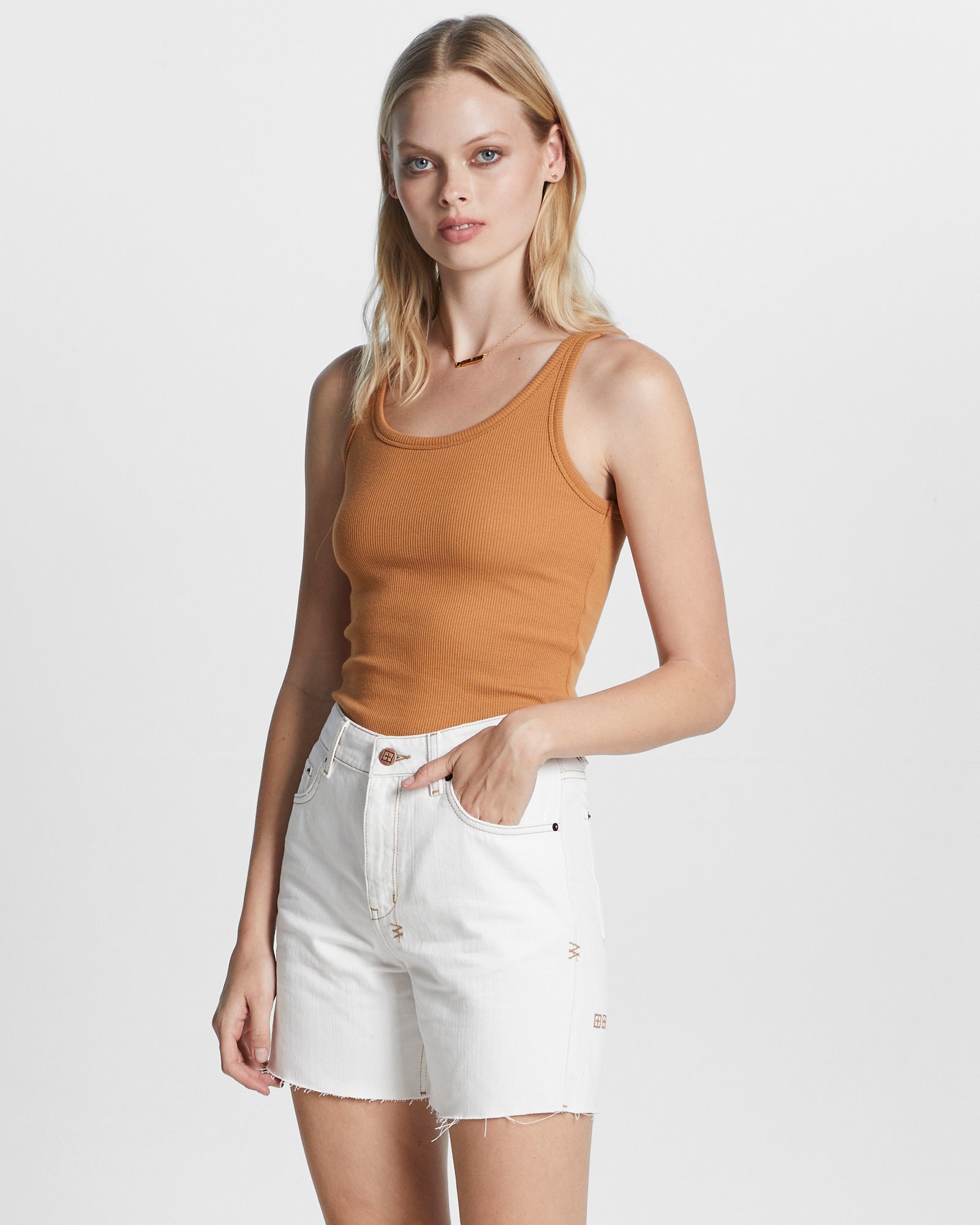 WOMENS  RACER SHORT SUGAR RUSH SLIM WALKSHORTS