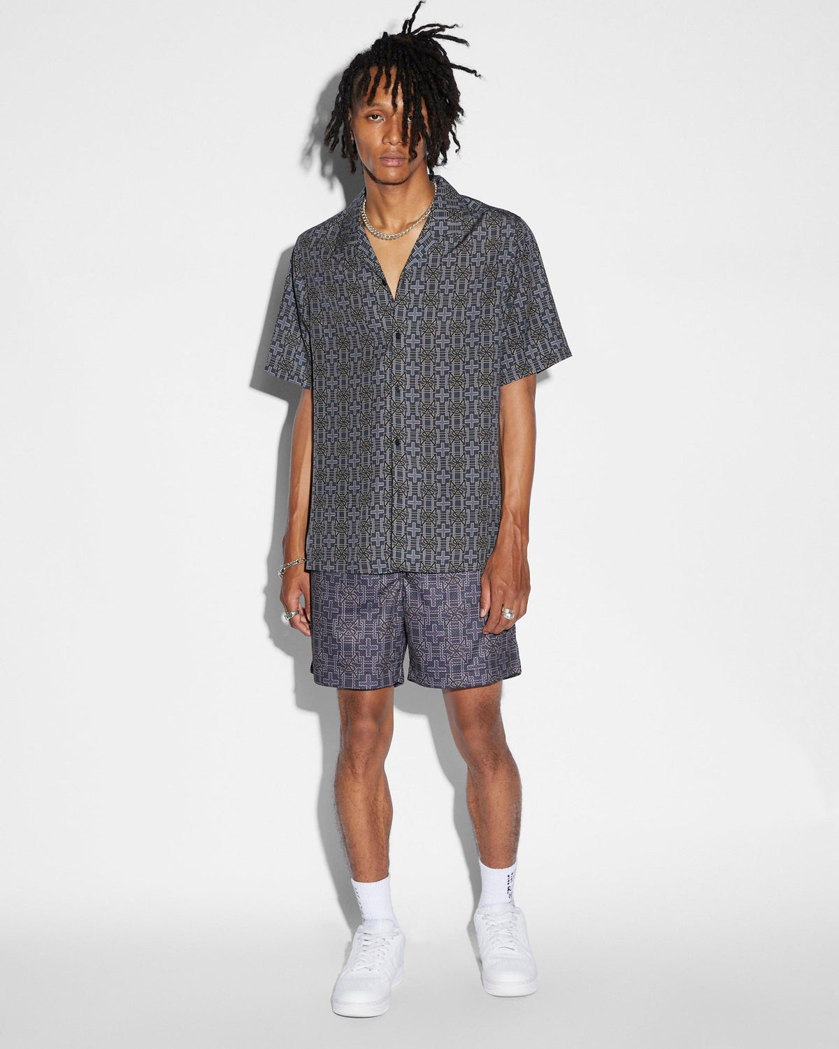 MENS PLUS MESH SHORT NAVY WALKSHORTS