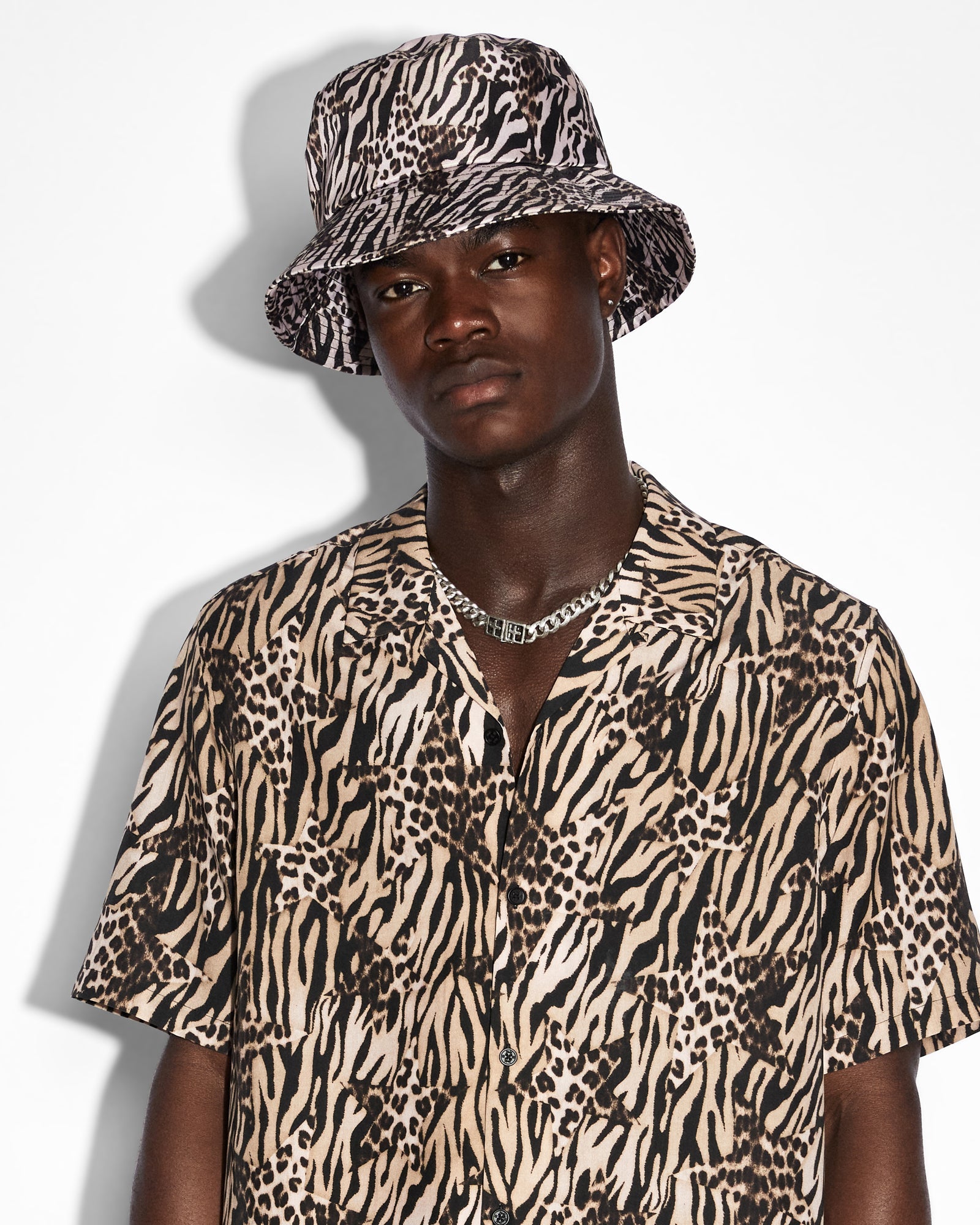 ZOO BUCKET HAT