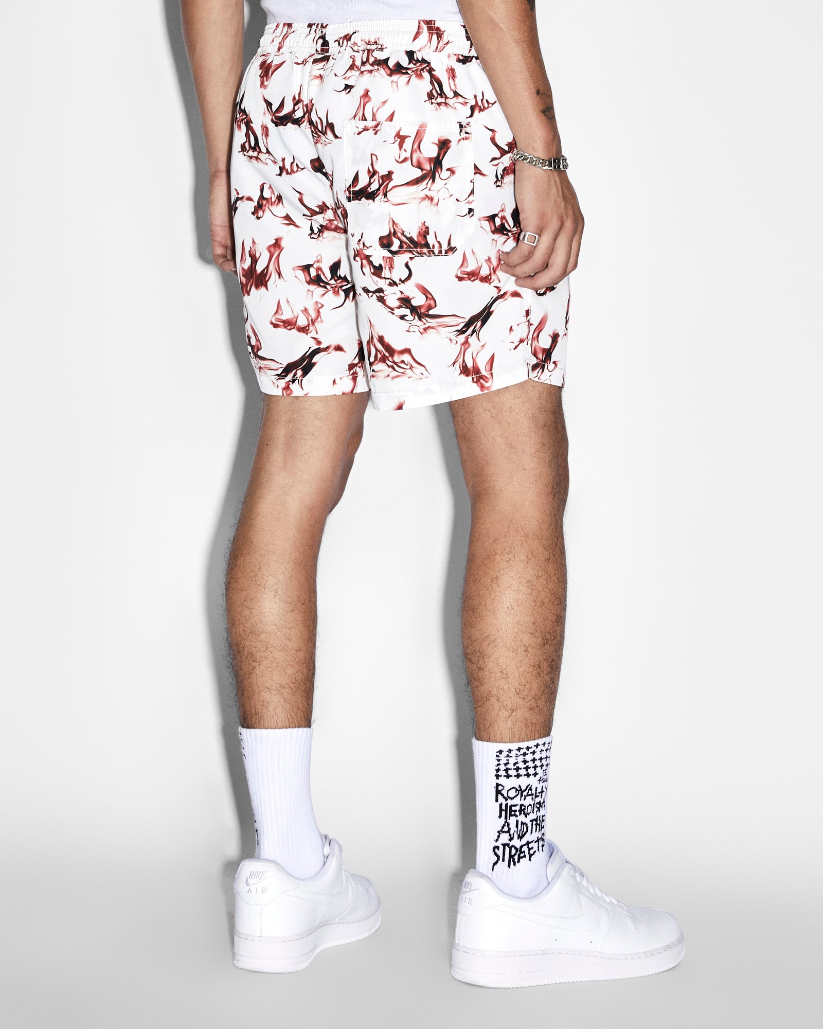 MENS  BURNT BOARDSHORT WHITE REGULAR WALKSHORTS
