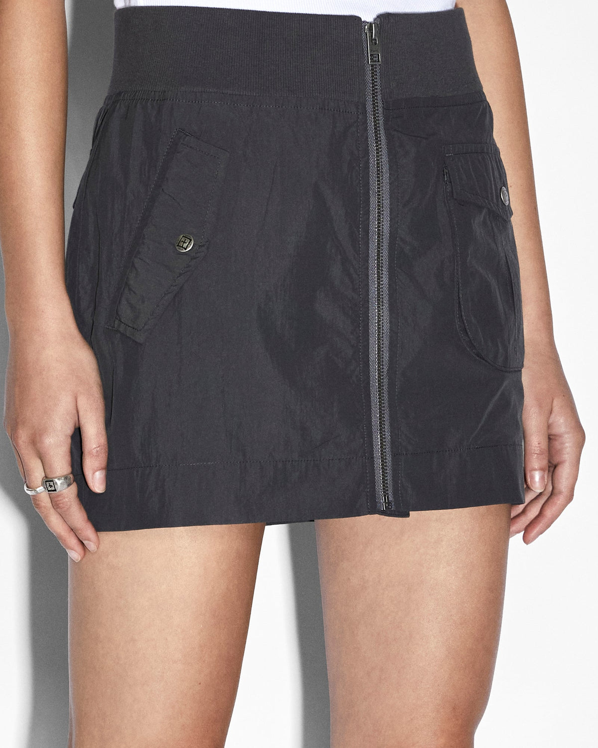 WOMENS ELEMENTAL SKIRT CHARCOAL SKIRTS