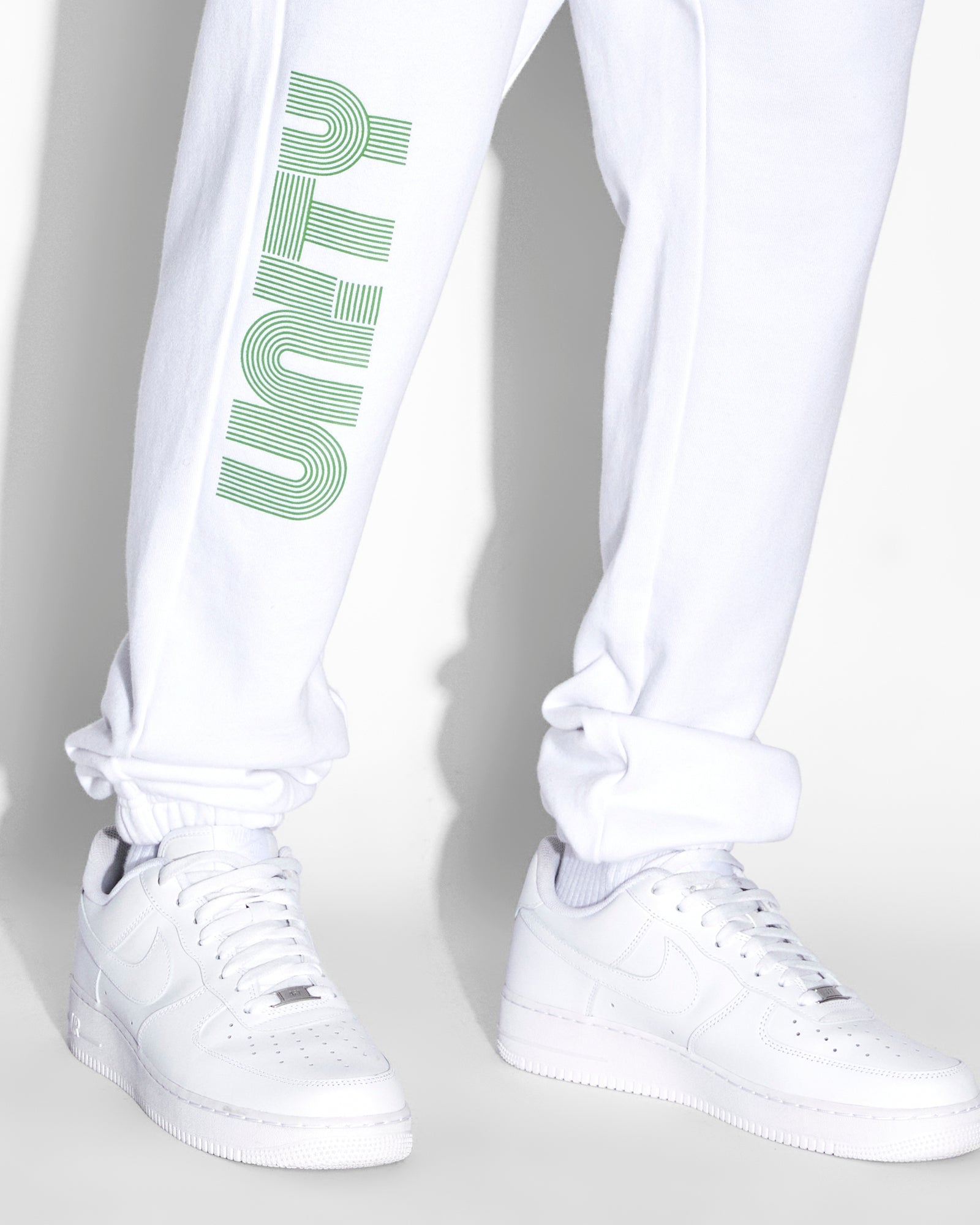 MENS  RETRO LOFI TRAX TRU WHITE RELAXED PANTS