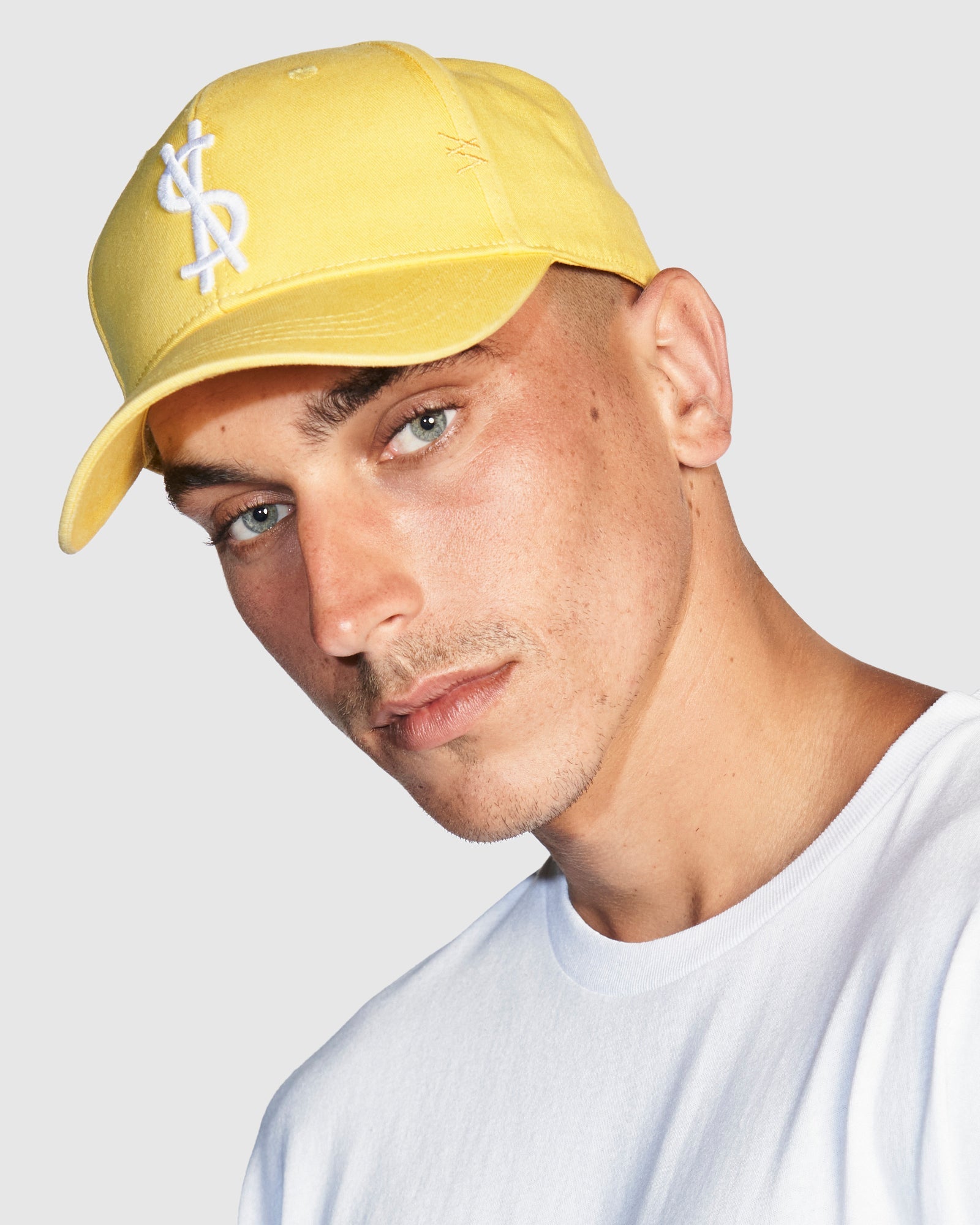  4 X 4 CROSS DOLLAR CAP YELLOW HEADWEAR