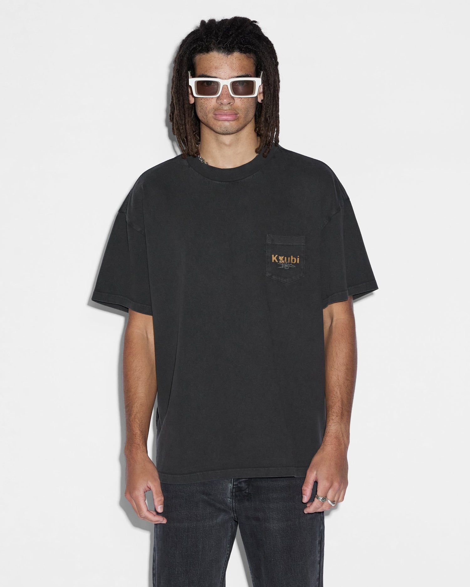 MILLS POCKET SS TEE FADED BLACK