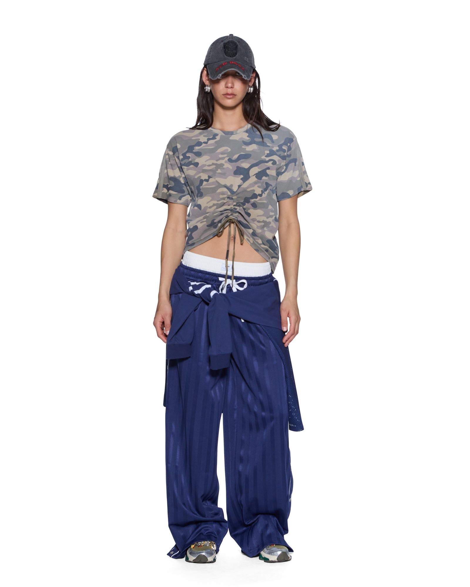 WOMENS  RUCHED EVERYDAY SS TEE CAMO REGULAR TEES