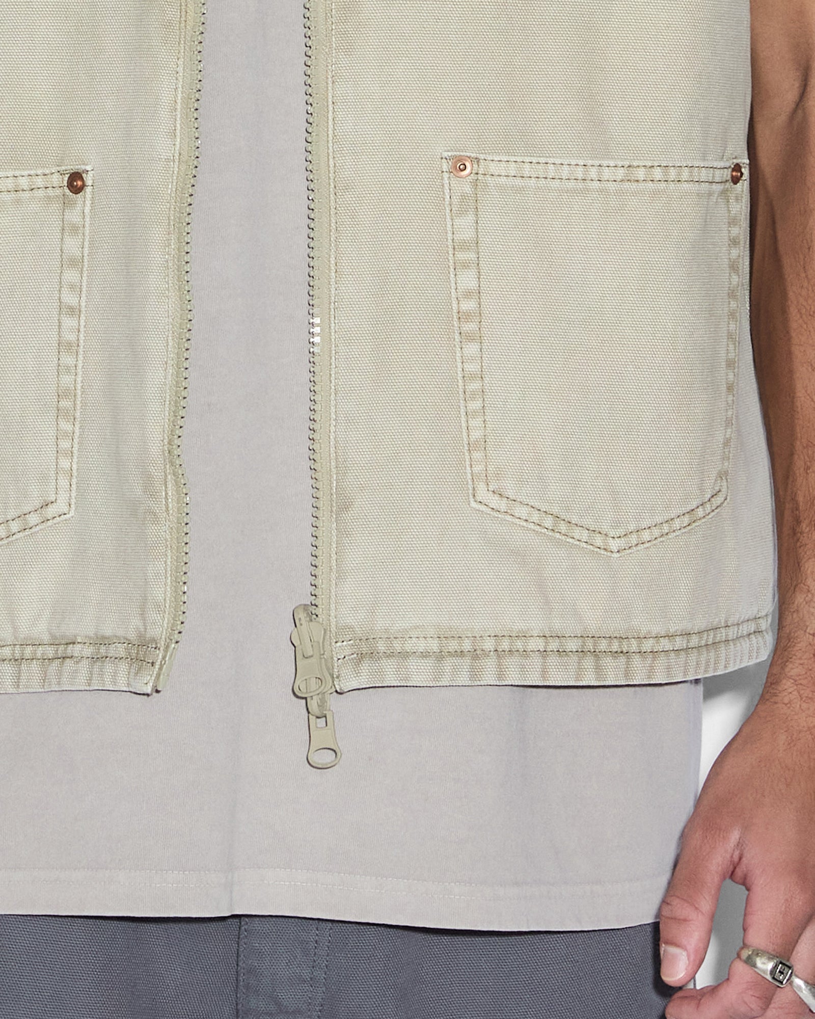 MENS  BATTLER VEST KHAKI RELAXED VESTS