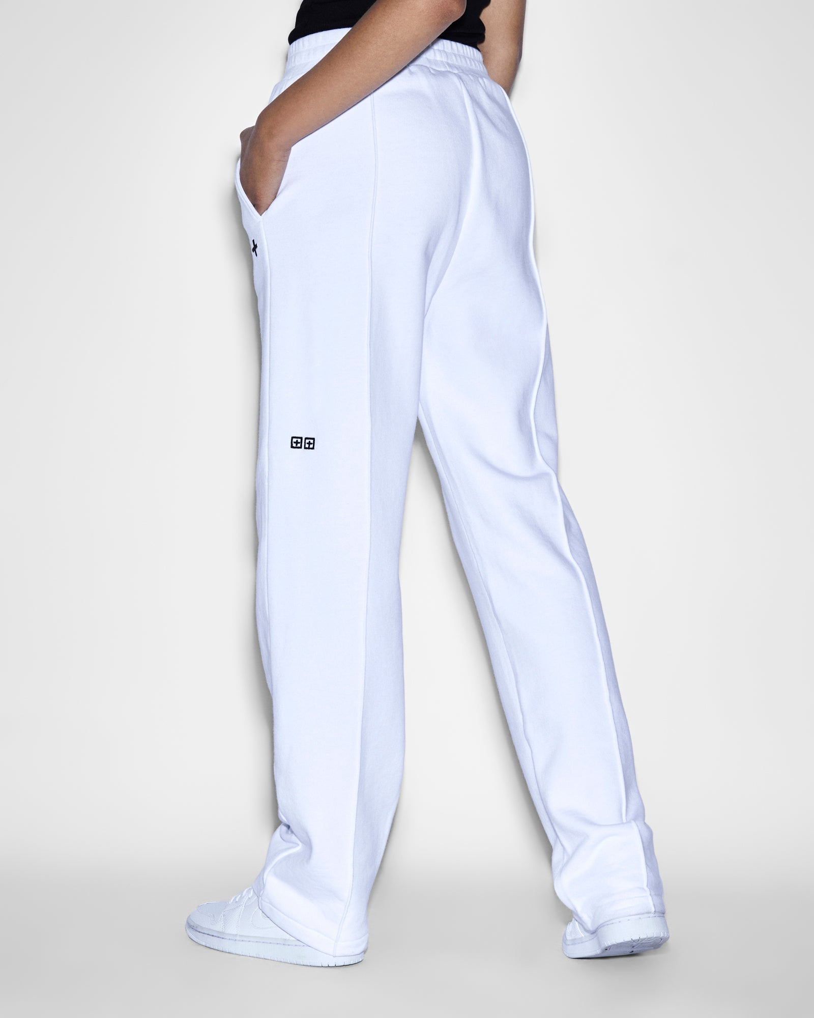 WOMENS  NIMBUS STRAIGHT TRAK WHITE REGULAR PANTS